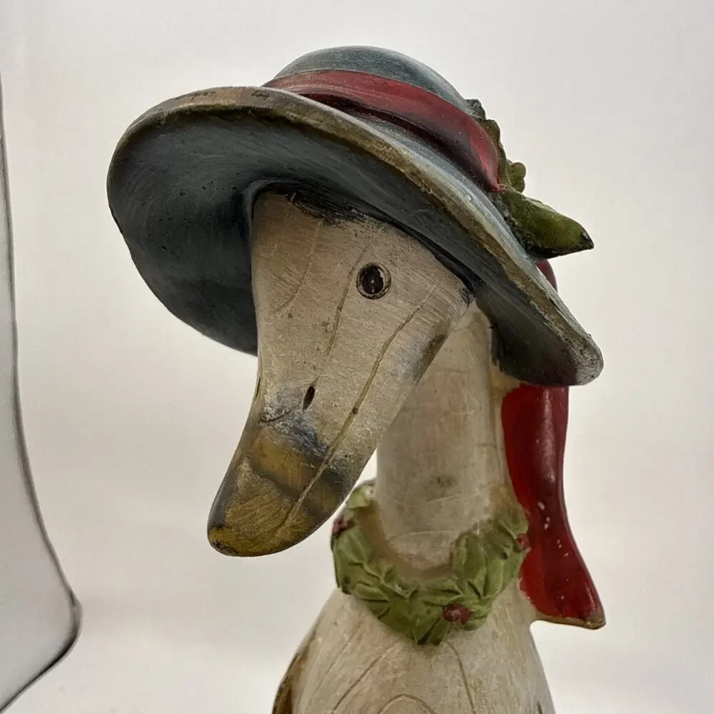 Christmas Holiday Duck Goose w/Babies Figurine / Tii Collections - MCM Cottage